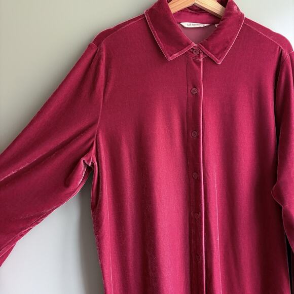 Soft Surroundings Velvet Boyfriend Tunic Button Up Shirt Garnet Red Cozy Luxe L - Picture 15 of 16